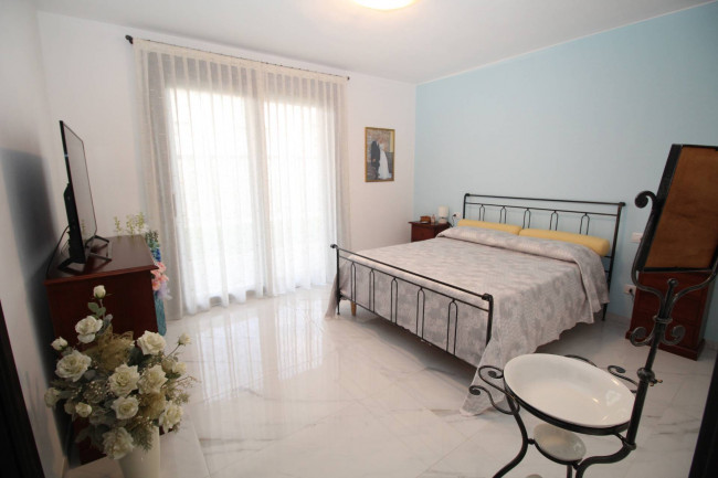 Villa in vendita a Lazzate