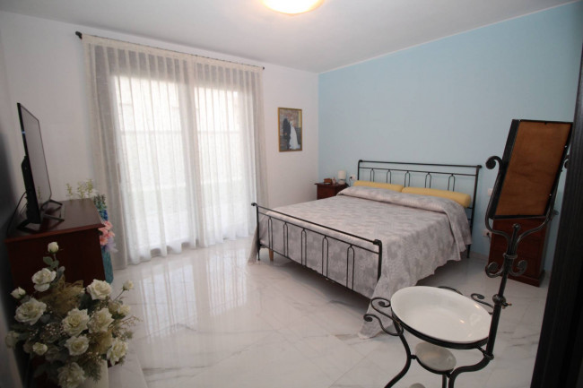 Villa in vendita a Lazzate