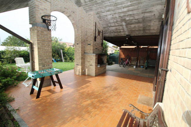 Villa in vendita a Misinto