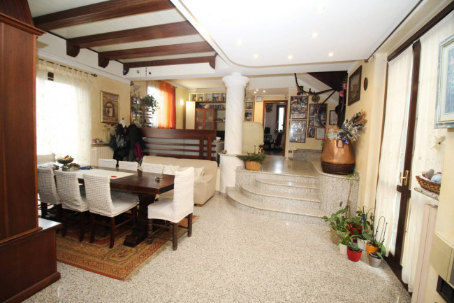 Villa in vendita a Misinto