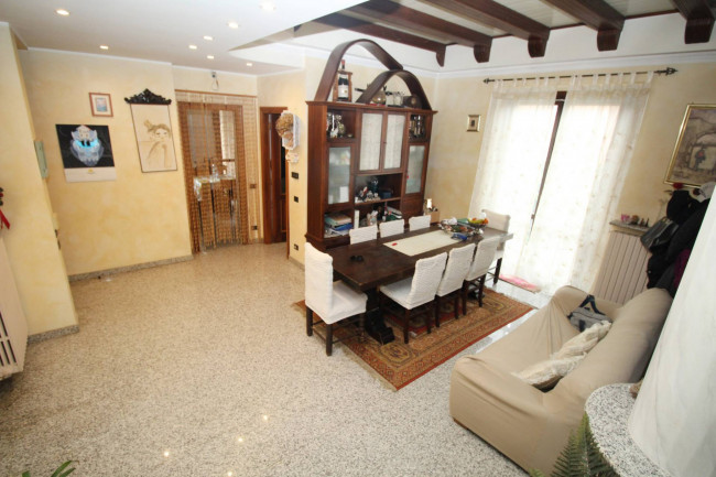 Villa in vendita a Misinto