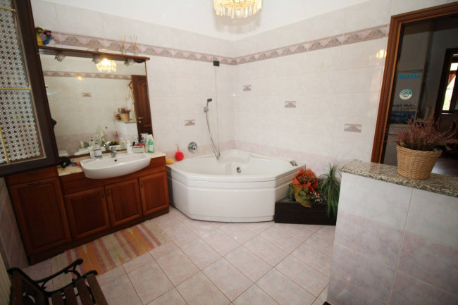 Villa in vendita a Misinto