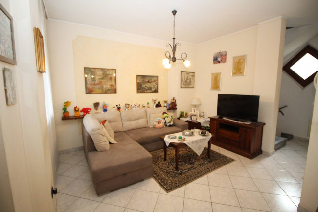 Villette a schiera in vendita a Lazzate