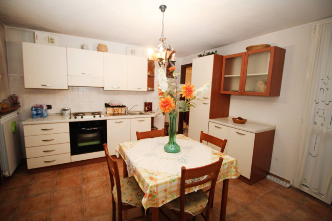 Villette a schiera in vendita a Lazzate