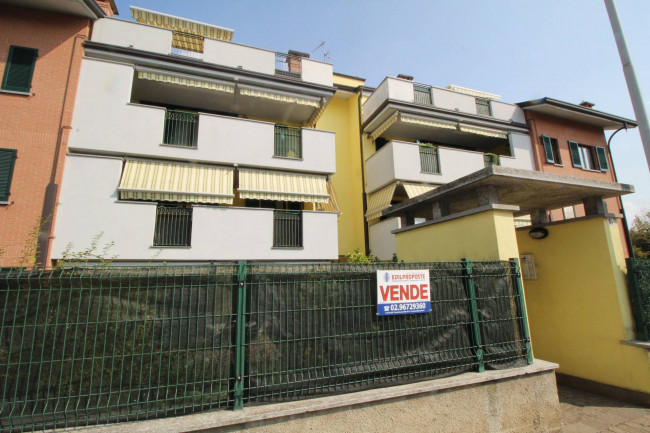 Appartamento in vendita a Ceriano Laghetto