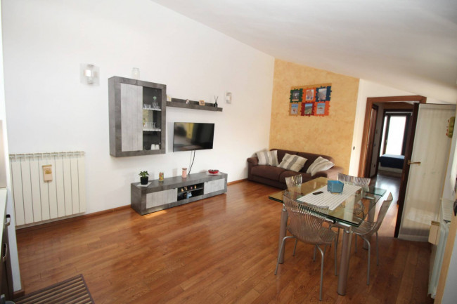 Appartamento in vendita a Ceriano Laghetto
