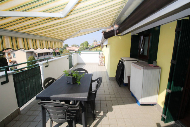 Appartamento in vendita a Ceriano Laghetto