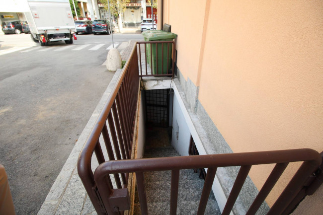 Magazzino in vendita a Lentate sul Seveso