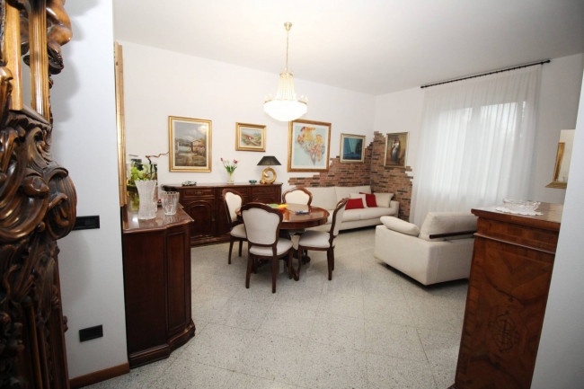Appartamento in vendita a Lentate sul Seveso