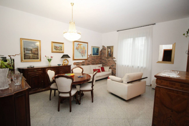 Appartamento in vendita a Lentate sul Seveso