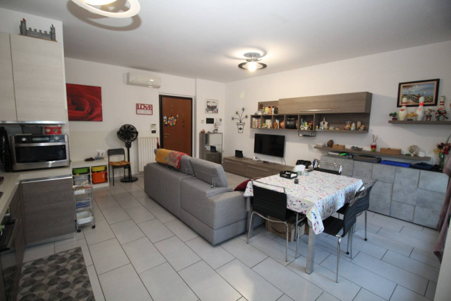Appartamento in vendita a Misinto