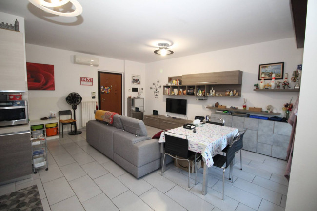 Appartamento in vendita a Misinto