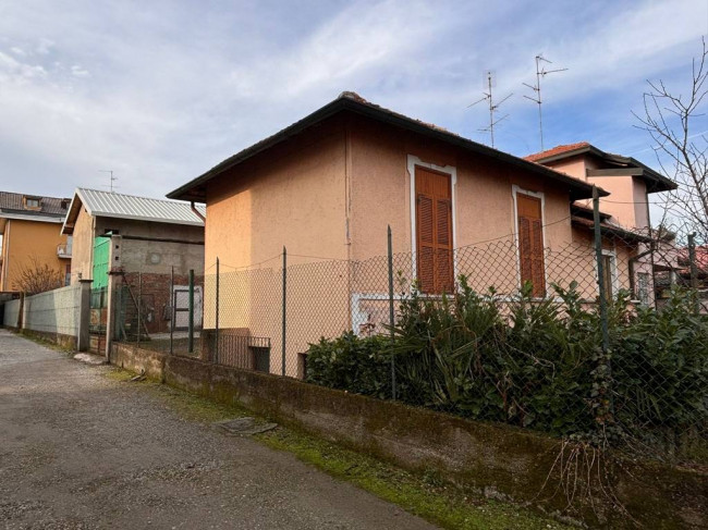 Villa in vendita a Nova Milanese
