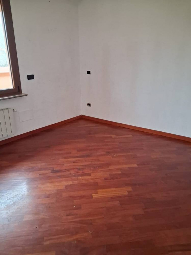 Appartamento in vendita a Varedo