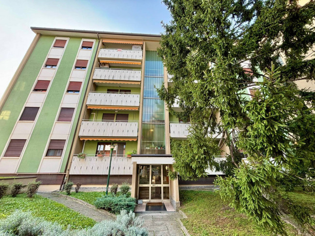 Appartamento in vendita a Desio