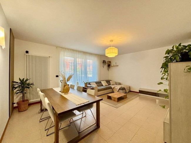 Casa singola in vendita a Lacchiarella