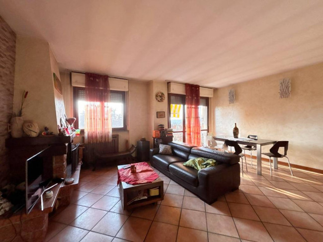 Appartamento in vendita a Nova Milanese