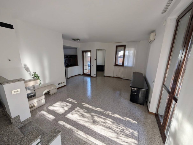 Casa singola in vendita a Paderno Dugnano