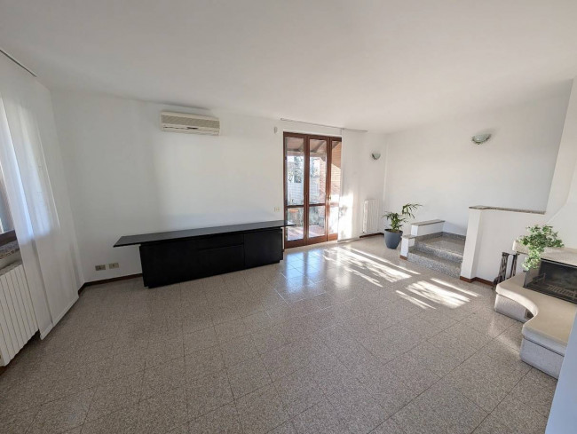 Casa singola in vendita a Paderno Dugnano