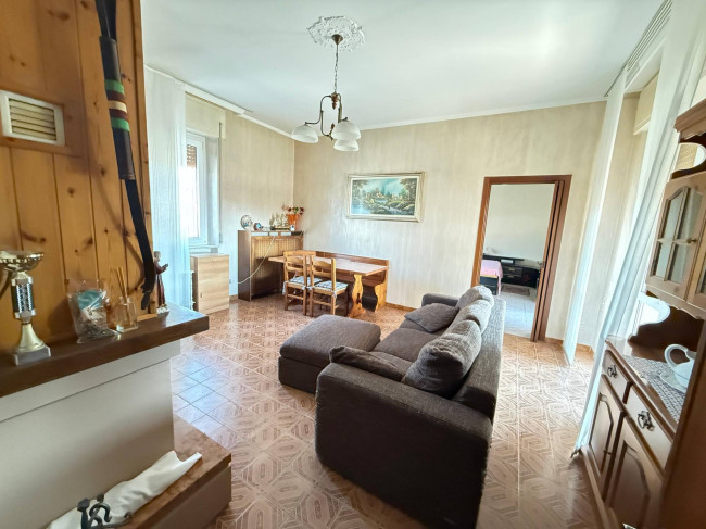 Appartamento in vendita a Vanzaghello