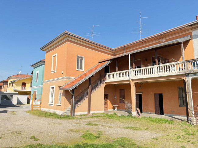 Appartamento in vendita a Vanzaghello