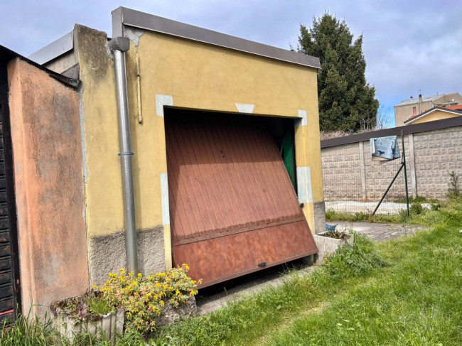 Appartamento in vendita a Limbiate