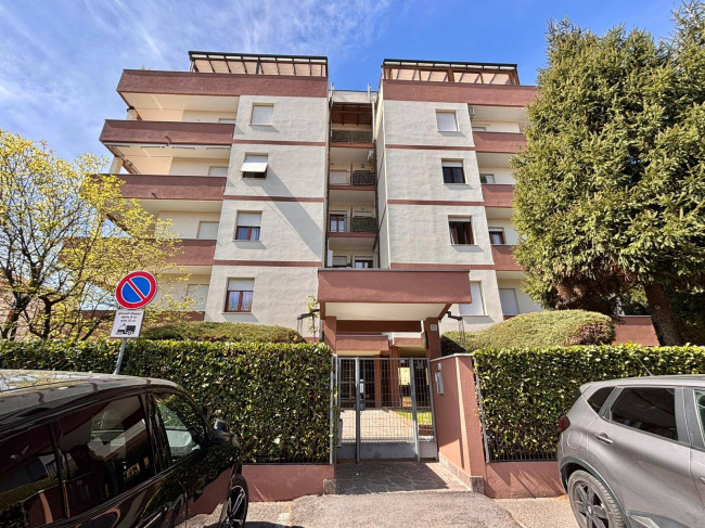 Appartamento in vendita a Nova Milanese