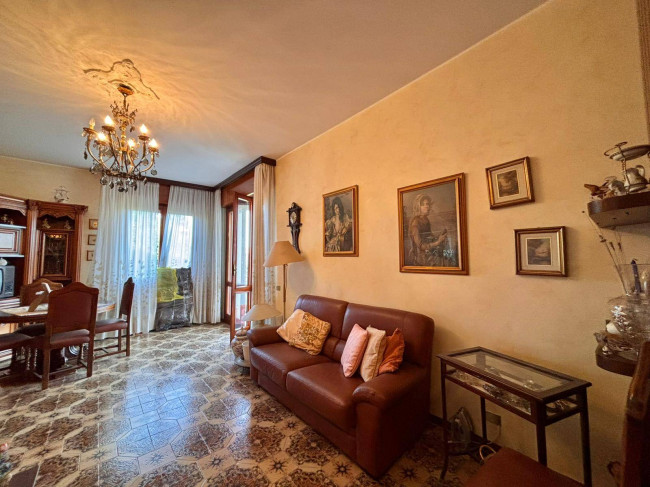 Appartamento in vendita a Nova Milanese