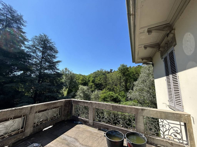 Villa in vendita a Strona
