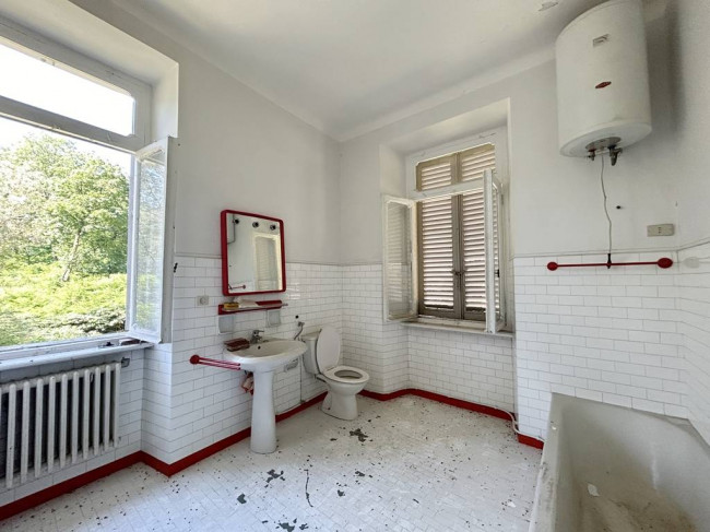 Villa in vendita a Strona