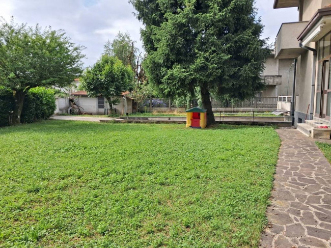 Appartamento in vendita a Seveso