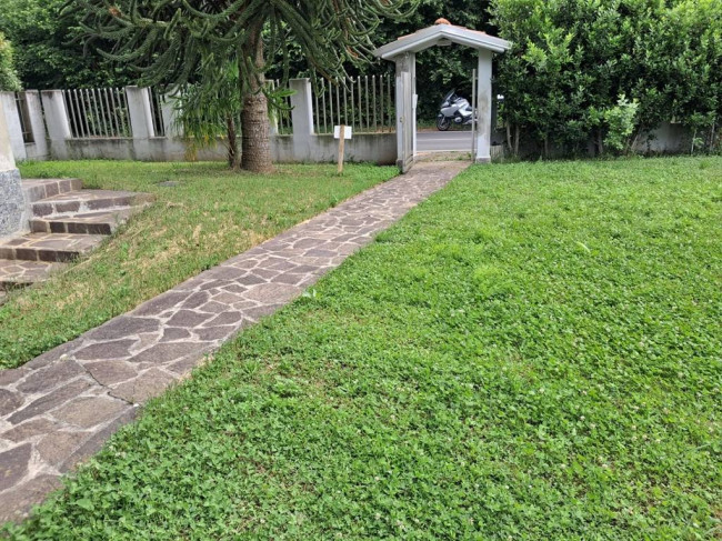 Appartamento in vendita a Seveso