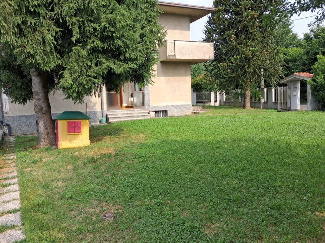 Appartamento in vendita a Seveso