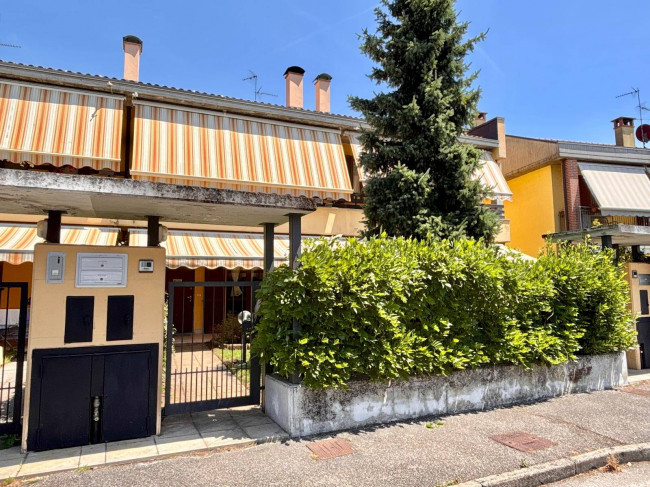 Appartamento in vendita a Carate Brianza
