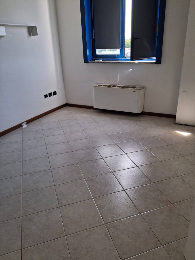 Studio/Ufficio in affitto a Desio