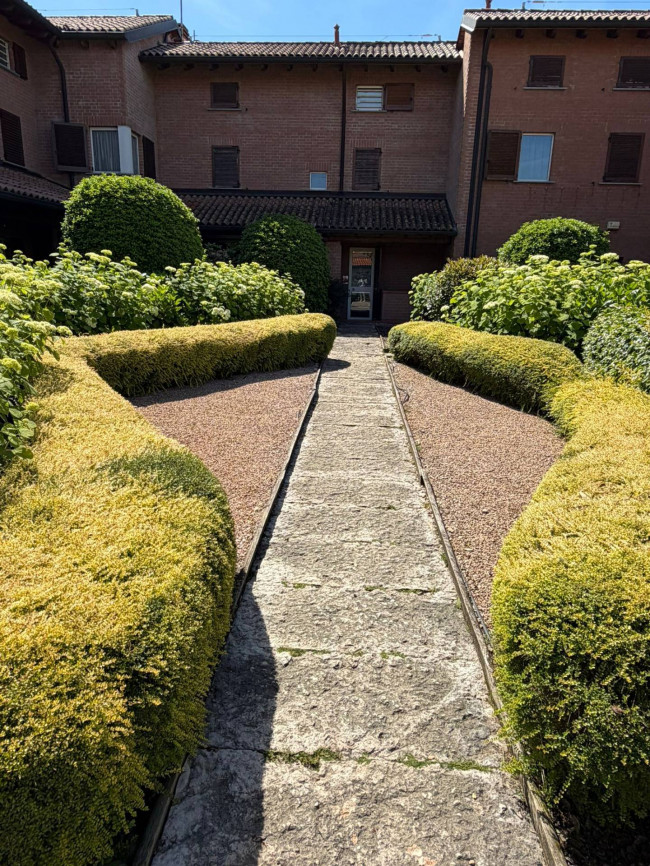 Appartamento in vendita a Carate Brianza