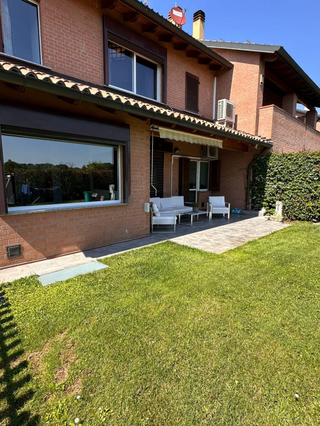 Appartamento in vendita a Carate Brianza