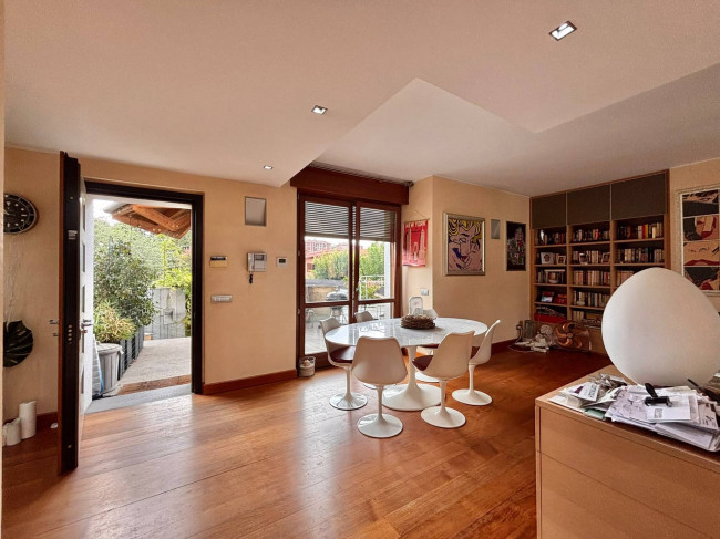 Appartamento in vendita a Nova Milanese