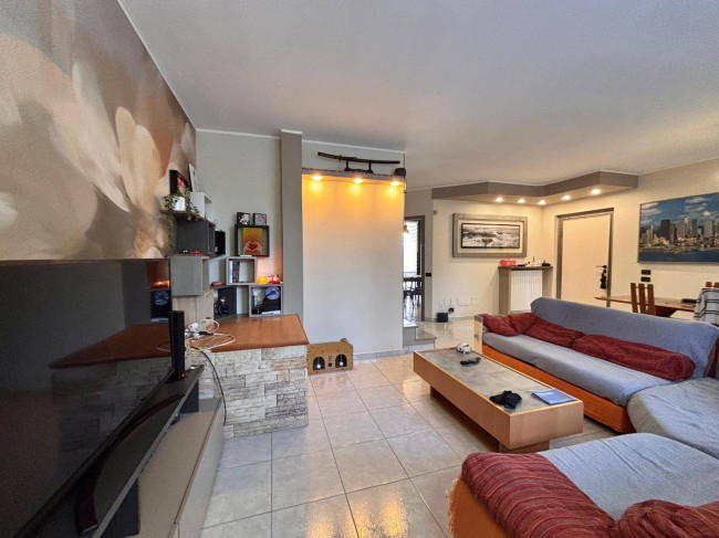 Appartamento in vendita a Nova Milanese