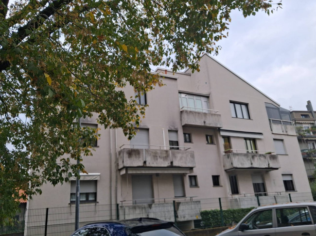 Appartamento in vendita a Seveso