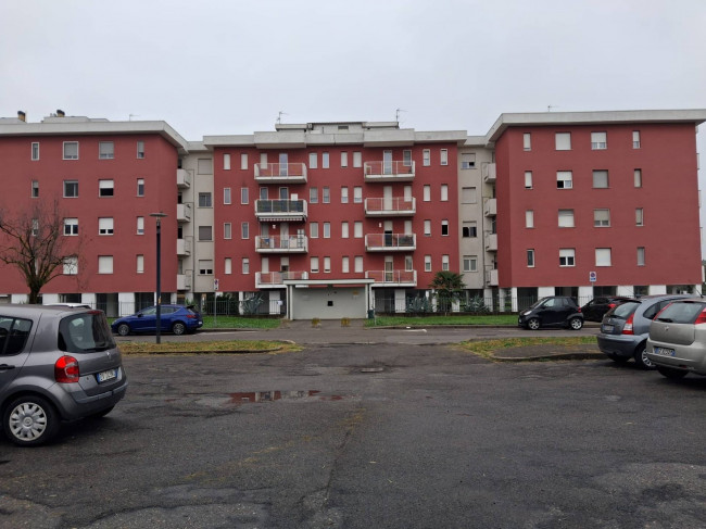 Appartamento in vendita a Garbagnate Milanese