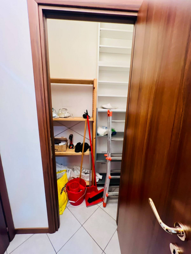 Appartamento in vendita a Garbagnate Milanese