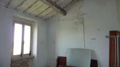 country house for sale in Monsampolo del Tronto