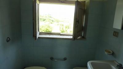 country house for sale in Monsampolo del Tronto