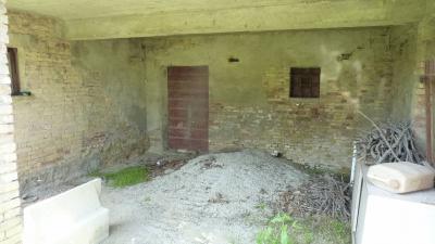 country house for sale in Monsampolo del Tronto