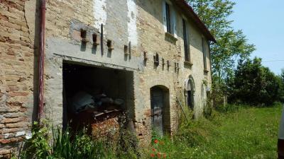 Rustico/Casale in vendita a Monsampolo del Tronto