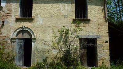 Rustico/Casale in vendita a Monsampolo del Tronto