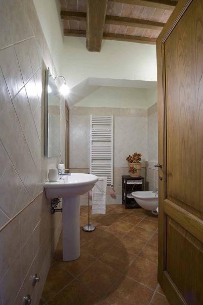 Appartamento in vendita a Montecatini Val di Cecina