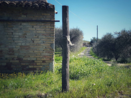 Bauernhaus zu verkauf in Castorano