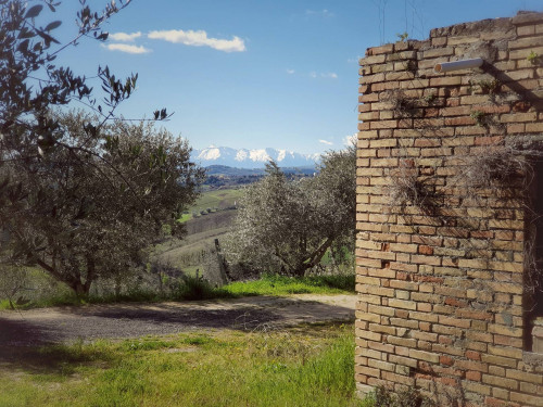 Bauernhaus zu verkauf in Castorano